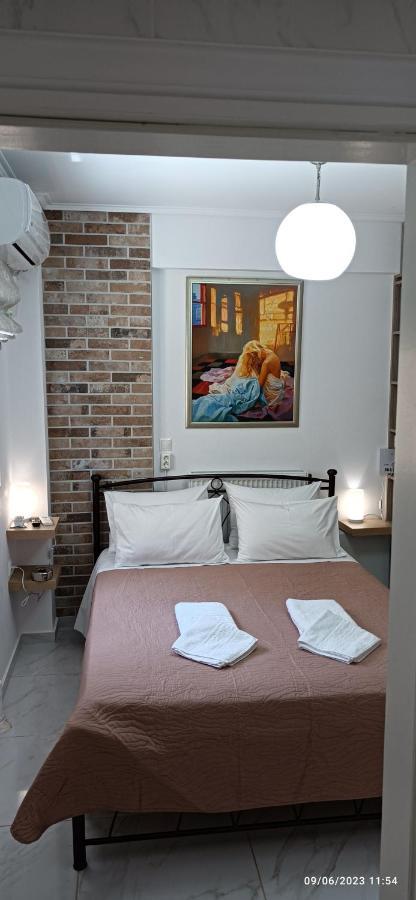 Markela'S Room Artemida  Exterior photo